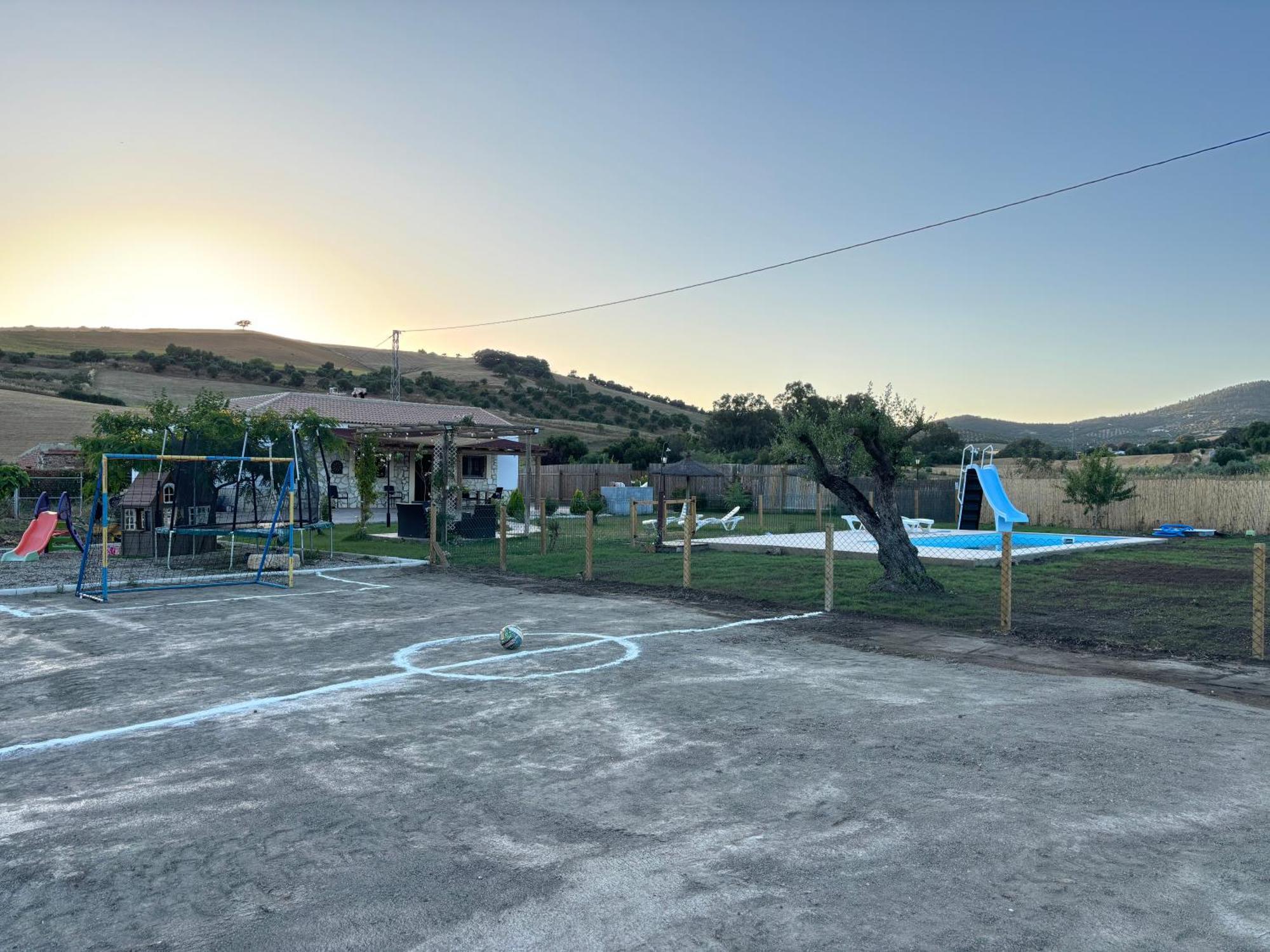 Valle De La Rosa Prado Del Rey Exterior foto